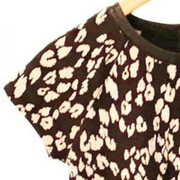 Banana republic top black cream jacquard animal print Small - Picture 3 of 8
